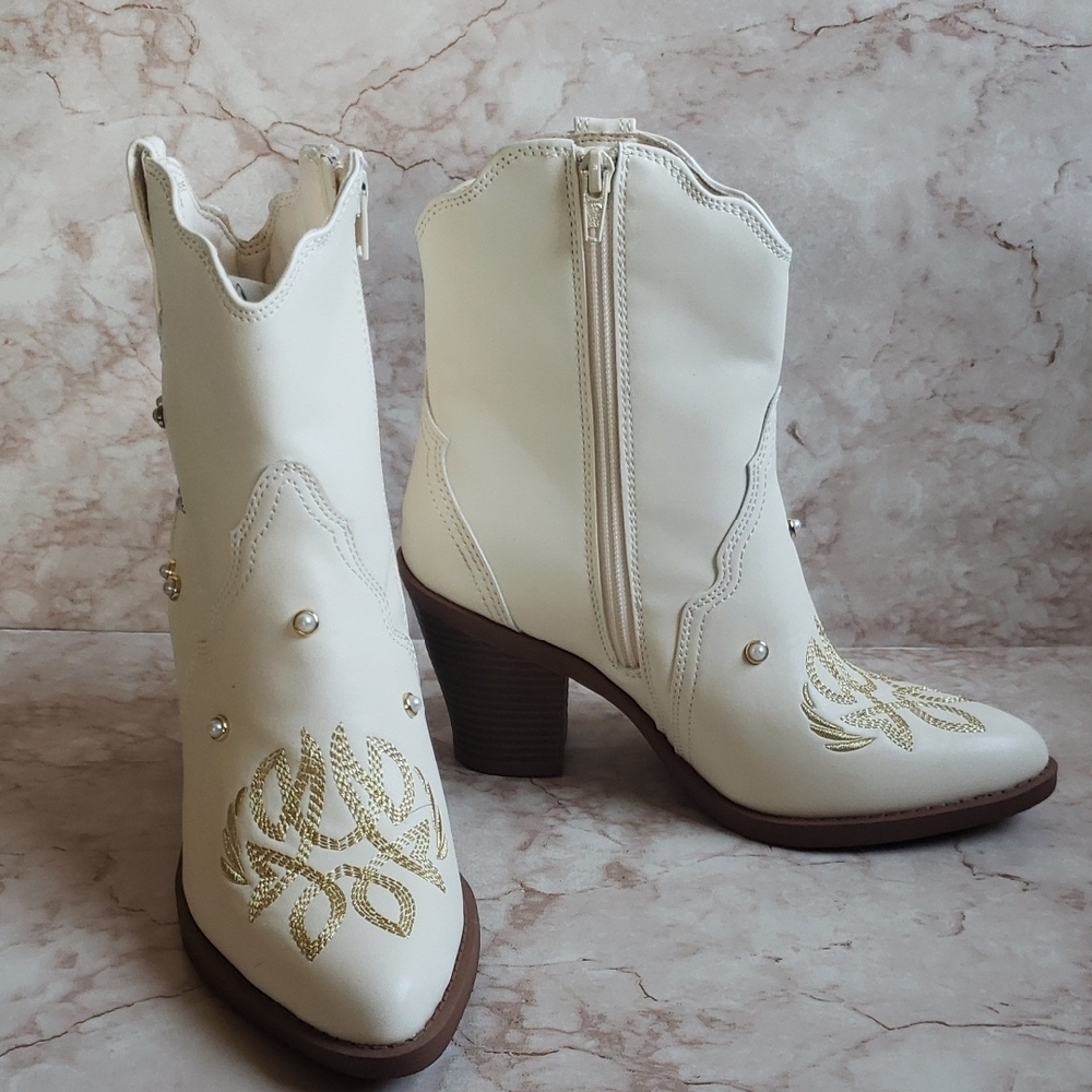 MIA Off White and Gold Western Ankle Women's Boots with Embroidery
